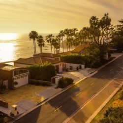 9 Best Online Real Estate Schools in California (2024 Accredited Courses)